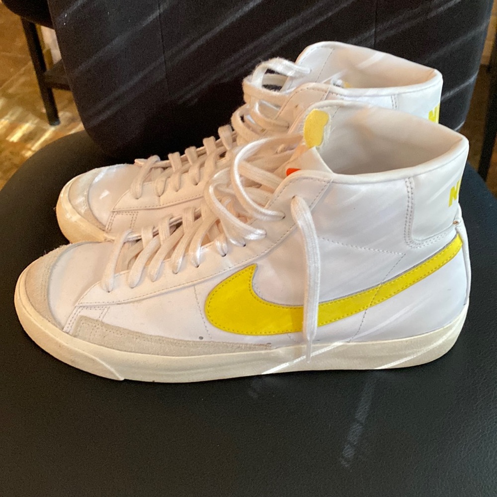 Nike Blazers size 11